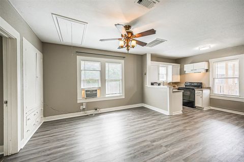 Tiny photo for 216 Redan Street #5, Houston, TX 77009 (MLS # 92006568)