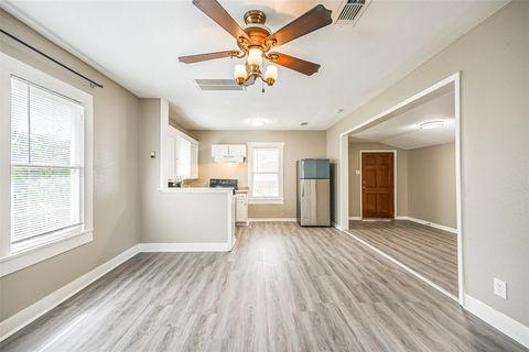 Tiny photo for 216 Redan Street #5, Houston, TX 77009 (MLS # 92006568)