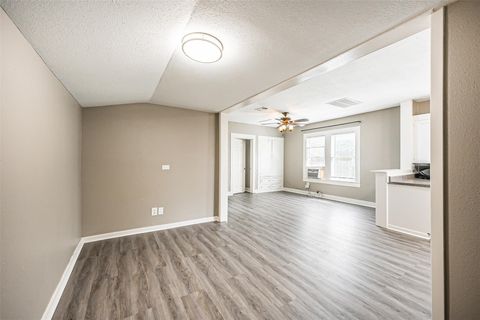 Tiny photo for 216 Redan Street #5, Houston, TX 77009 (MLS # 92006568)
