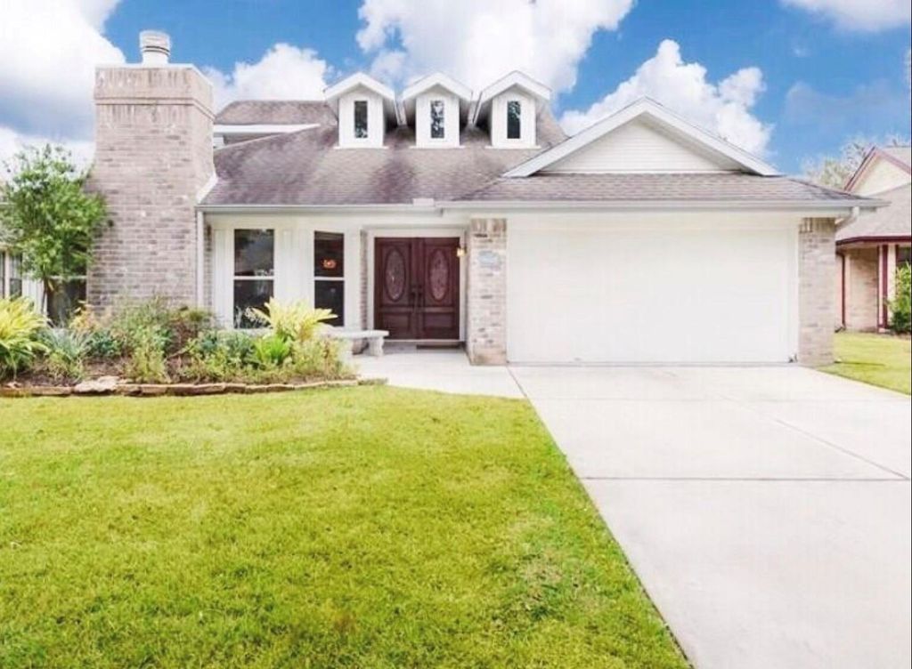 Photo of 2123 Streamhurst Lane, Sugar Land, TX 77479 (MLS # 73966596)