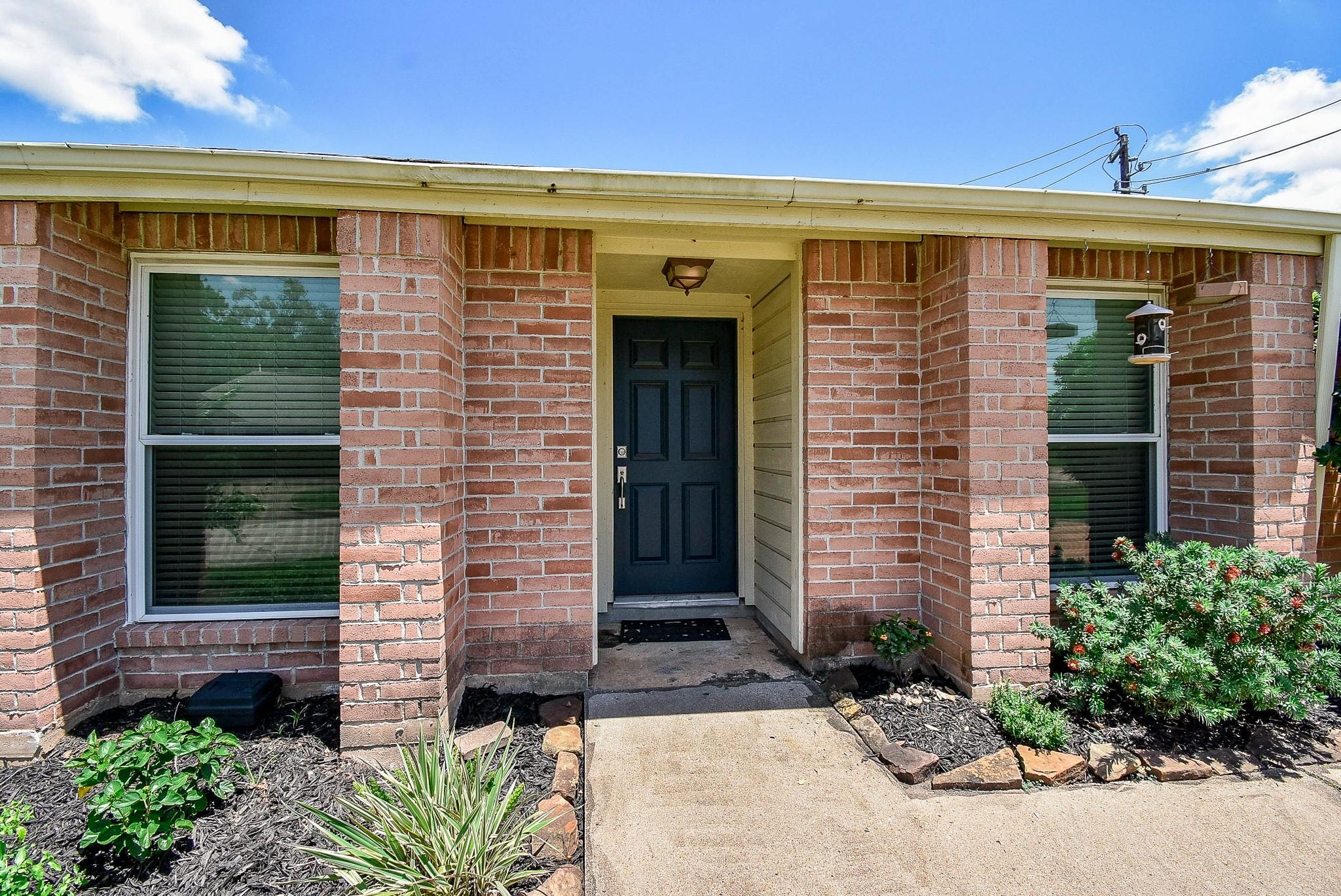 2947 Highland Lakes Drive