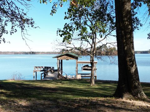 Photo of 161 E Waltz Lane, Trinity, TX 75862 (MLS # 40858976)