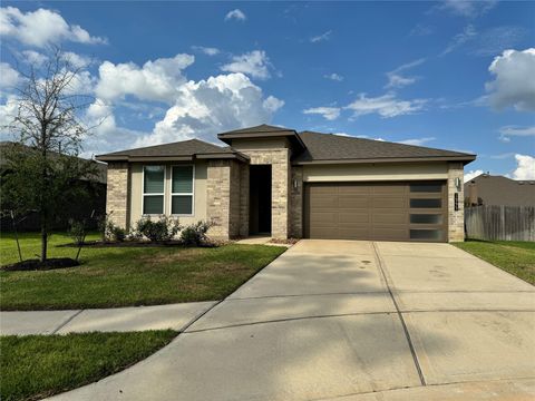 Photo of 14273 Lake Lodge Drive, Conroe, TX 77384 (MLS # 50784621)