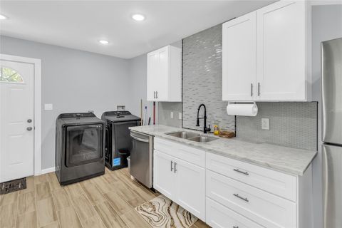 Photo of 5815 Schevers Street St #A, Houston, TX 77033 (MLS # 43666975)