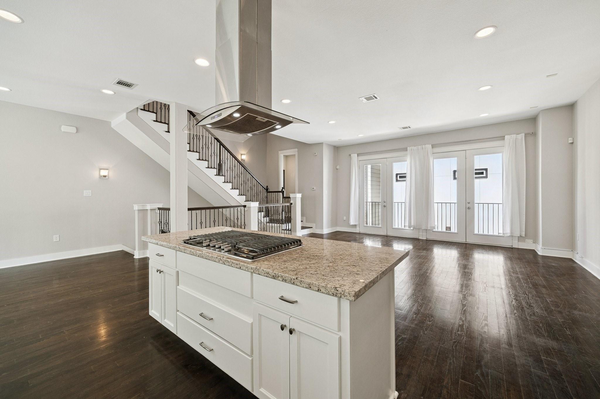 608 W 28th Street B