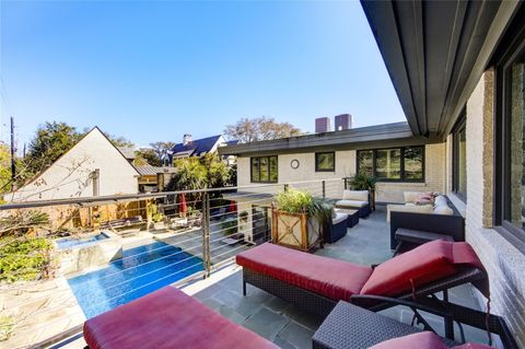 Photo of 2500 Glen Haven Blvd, Houston, TX 77030 (MLS # 71788000)