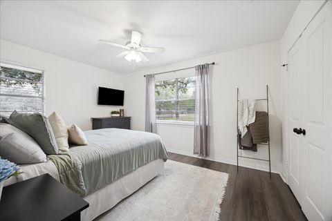 Tiny photo for 9002 Friendship Road, Houston, TX 77080 (MLS # 29036343)