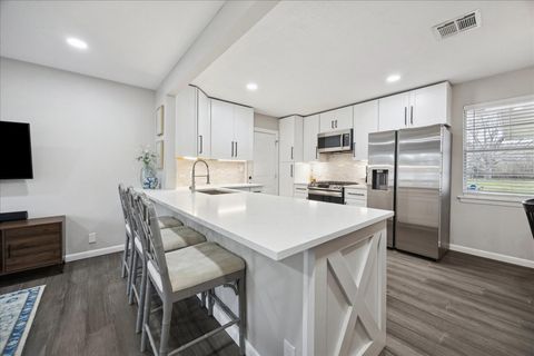 Tiny photo for 9002 Friendship Road, Houston, TX 77080 (MLS # 29036343)