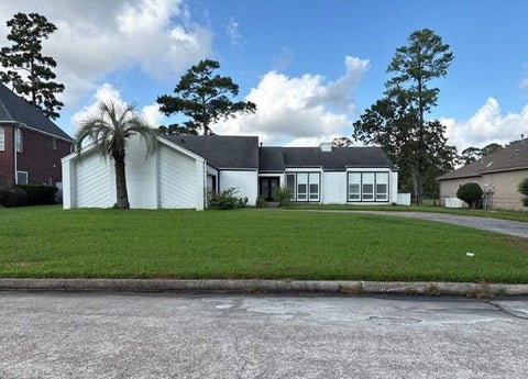 Photo of 20407 Sunny Shores Drive, Humble, TX 77346 (MLS # 65002768)