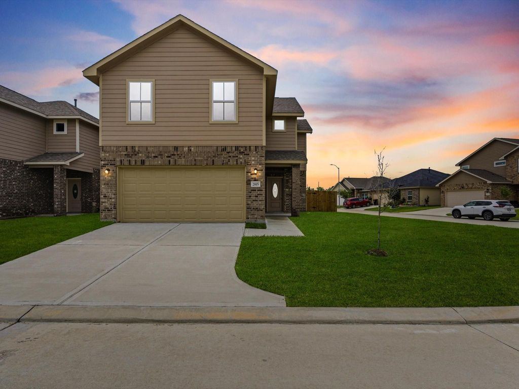 Photo of 2815 Bowlin Leaf Lane, Houston, TX 77014 (MLS # 39282177)