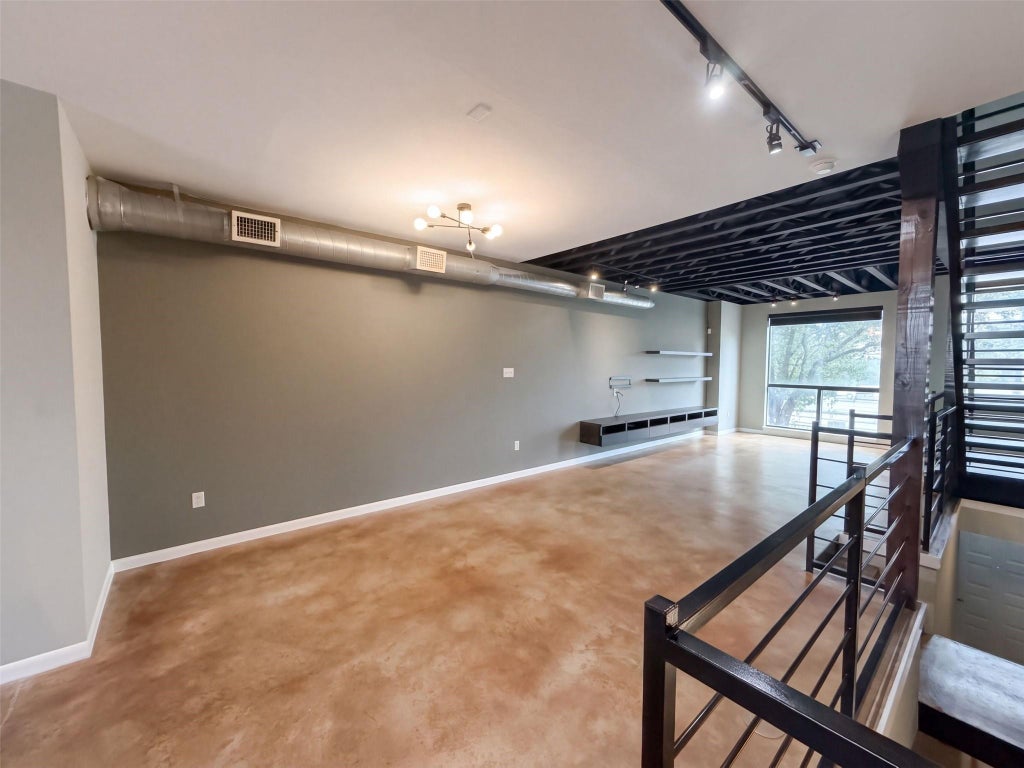 Photo of 310 S Jensen Drive #2, Houston, TX 77003 (MLS # 65926986)