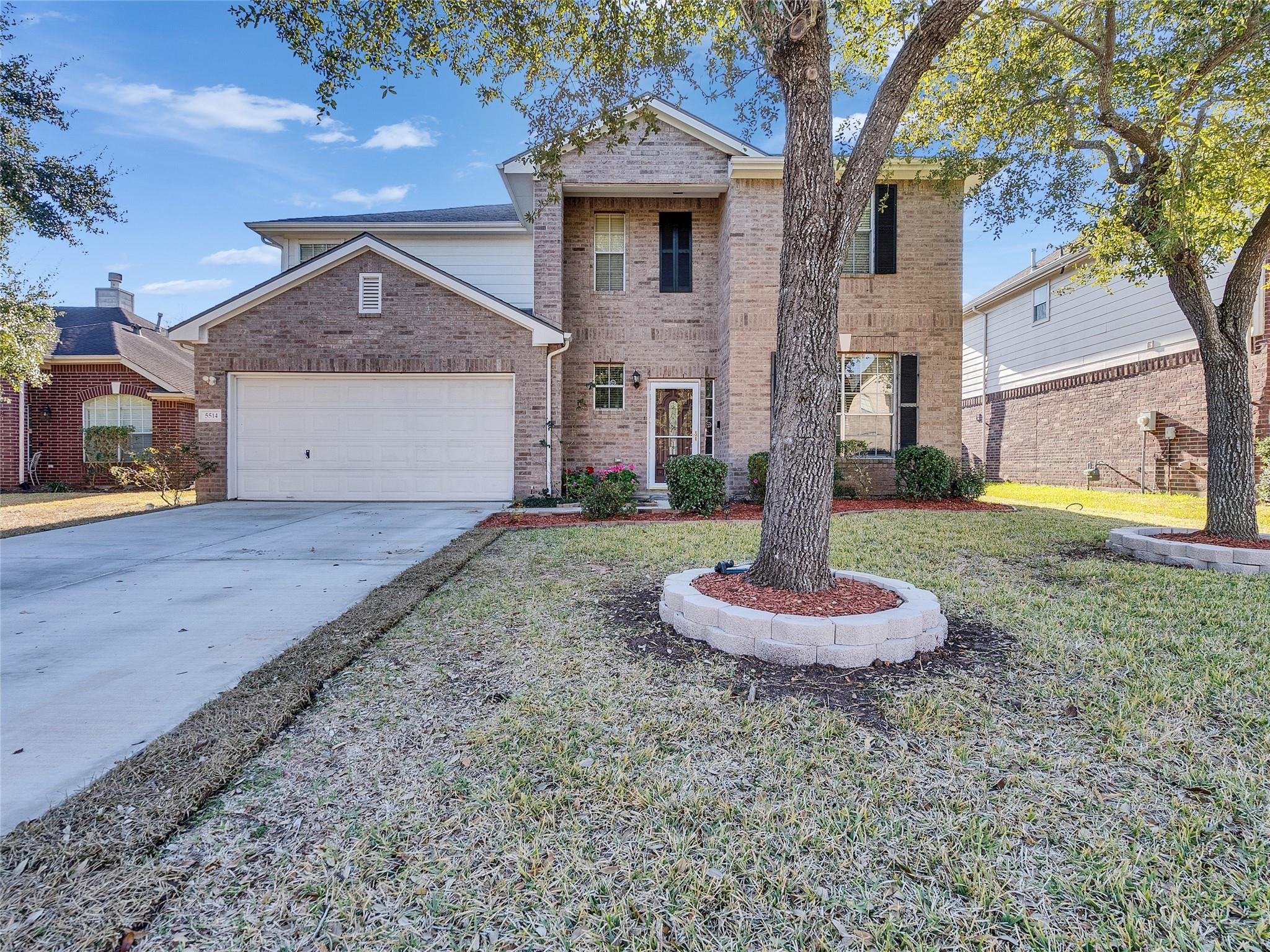 5514 Gatesprings Lane Lane