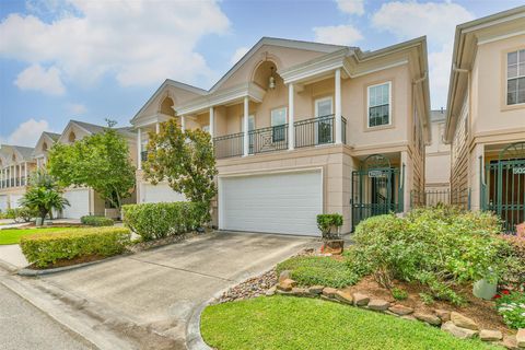 Photo of 5023 Nolda Street, Houston, TX 77007 (MLS # 58575978)