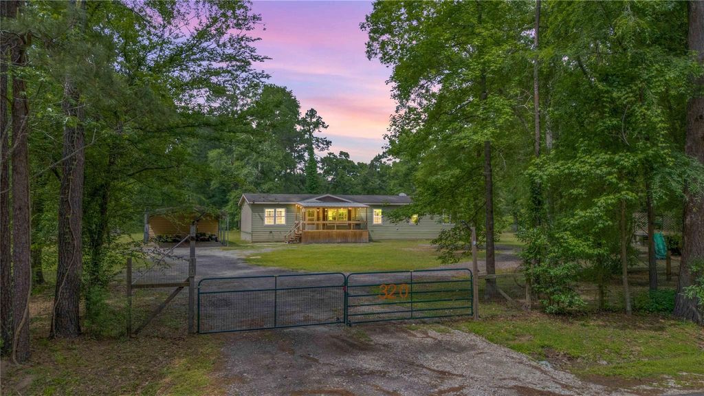 Photo of 320 Wild Oak Drive, Huffman, TX 77336 (MLS # 78518042)