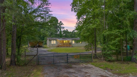 Photo of 320 Wild Oak Drive, Huffman, TX 77336 (MLS # 78518042)