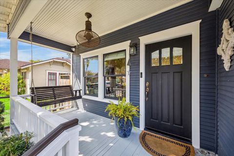 Photo of 1111 W Gardner Street, Houston, TX 77009 (MLS # 85485592)