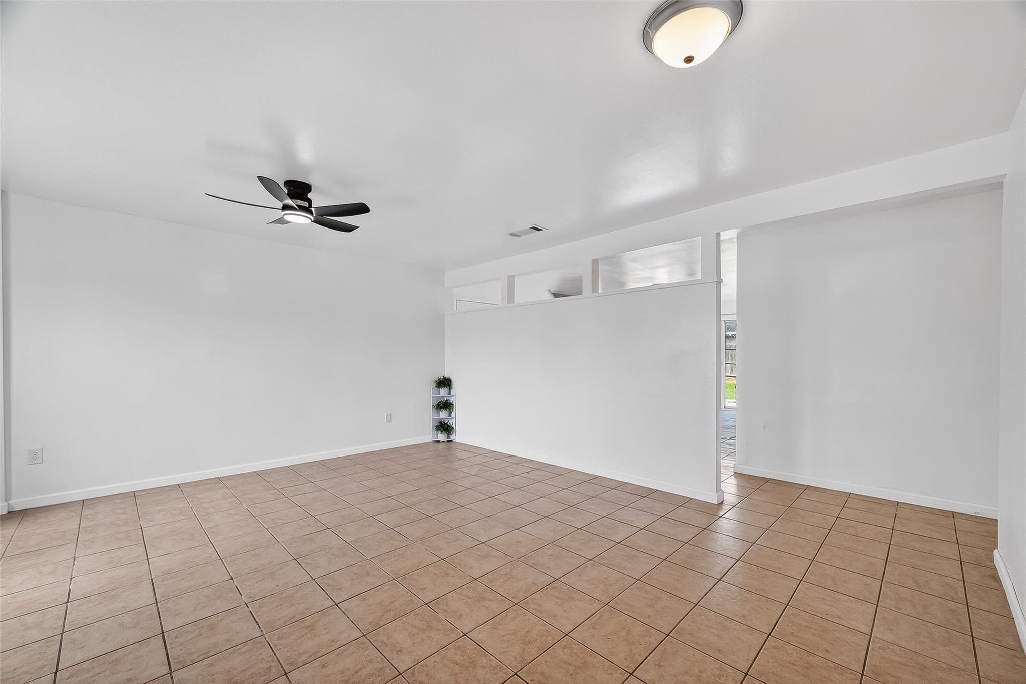 512 Harold Lane