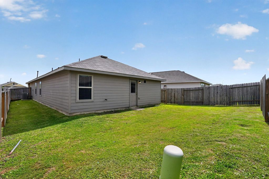 Photo of 715 Hackberry Branch Court, Magnolia, TX 77354 (MLS # 95970329)