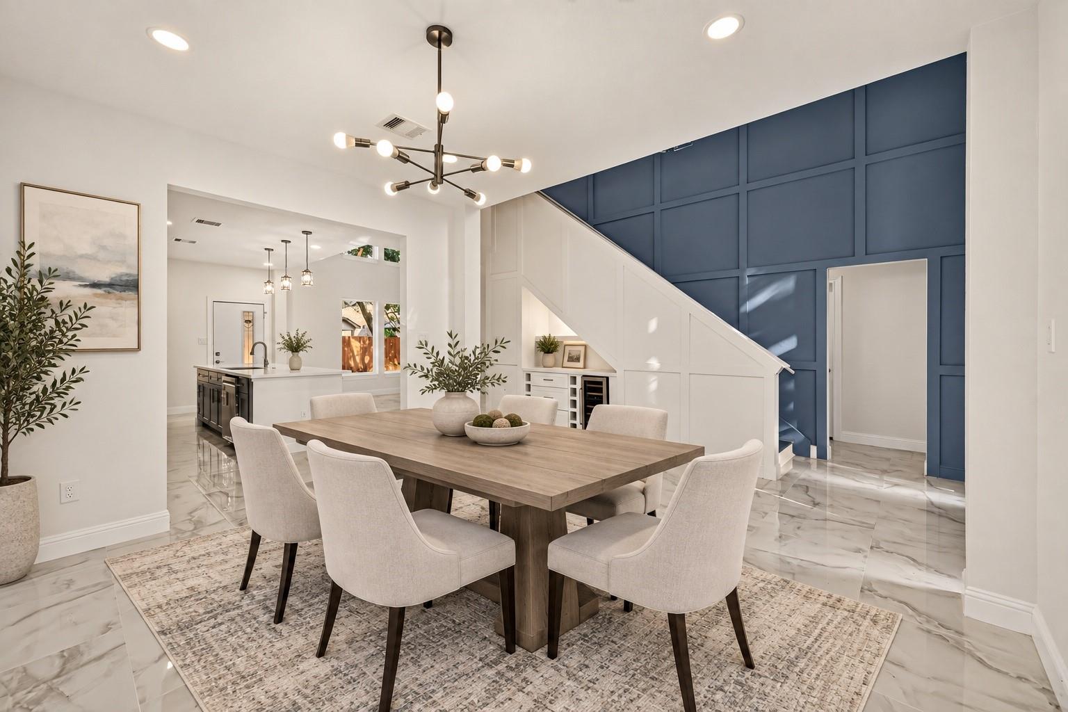 2111 Pinecreek Pass Lane