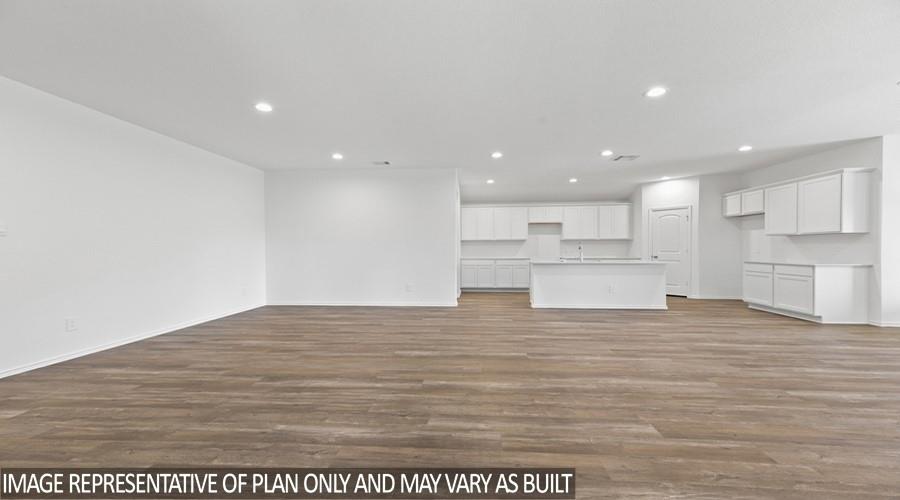 16215 Ross Court