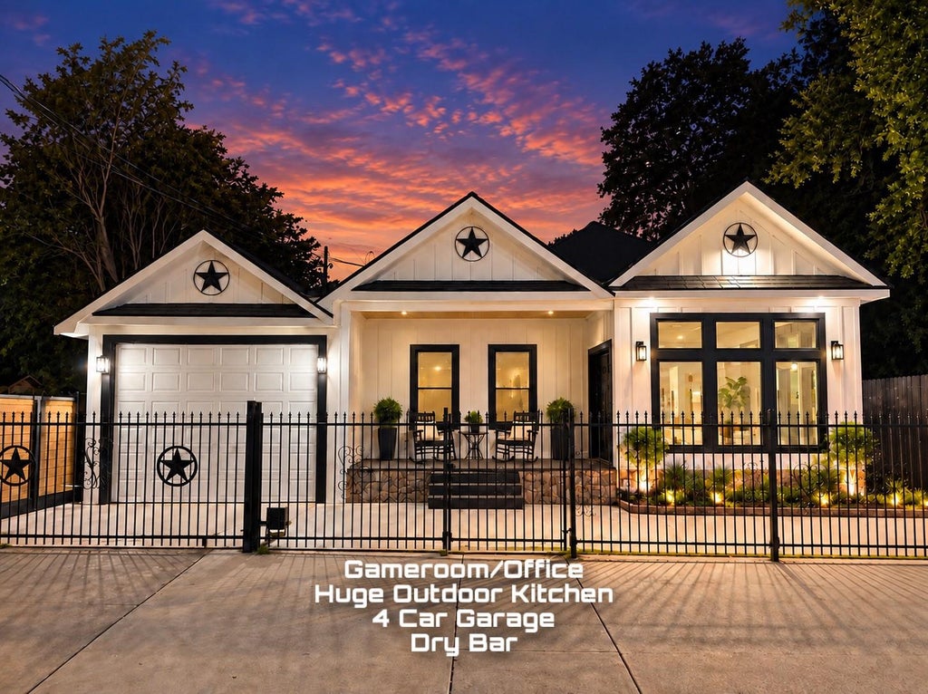 Photo of 7644 Avenue F, Houston, TX 77012 (MLS # 38543116)