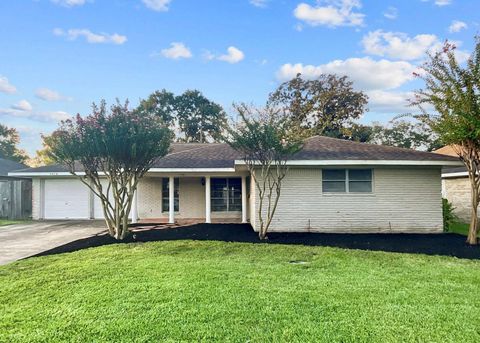 Photo of 4818 Knickerbocker Street, Houston, TX 77035 (MLS # 33946006)