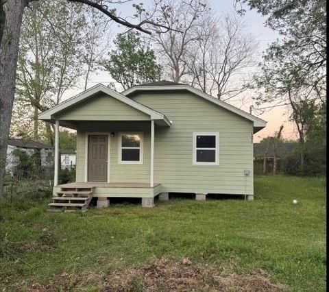 Photo of 101 Alabama, Daisetta, TX 77327 (MLS # 9135088)