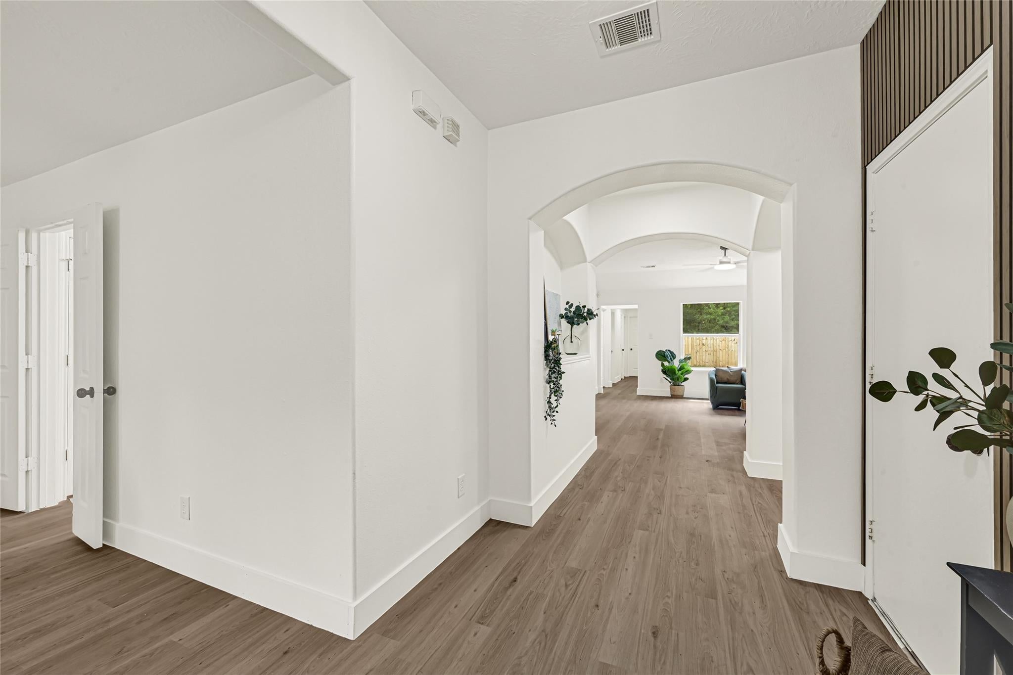 5505 Savannah Woods Lane