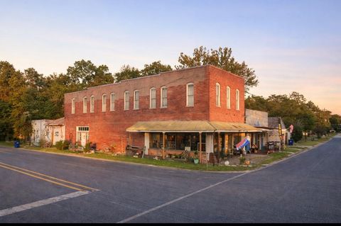 Homes For Sale - 100 E 2nd Street<br/> Trinity County, Groveton, TX 75845