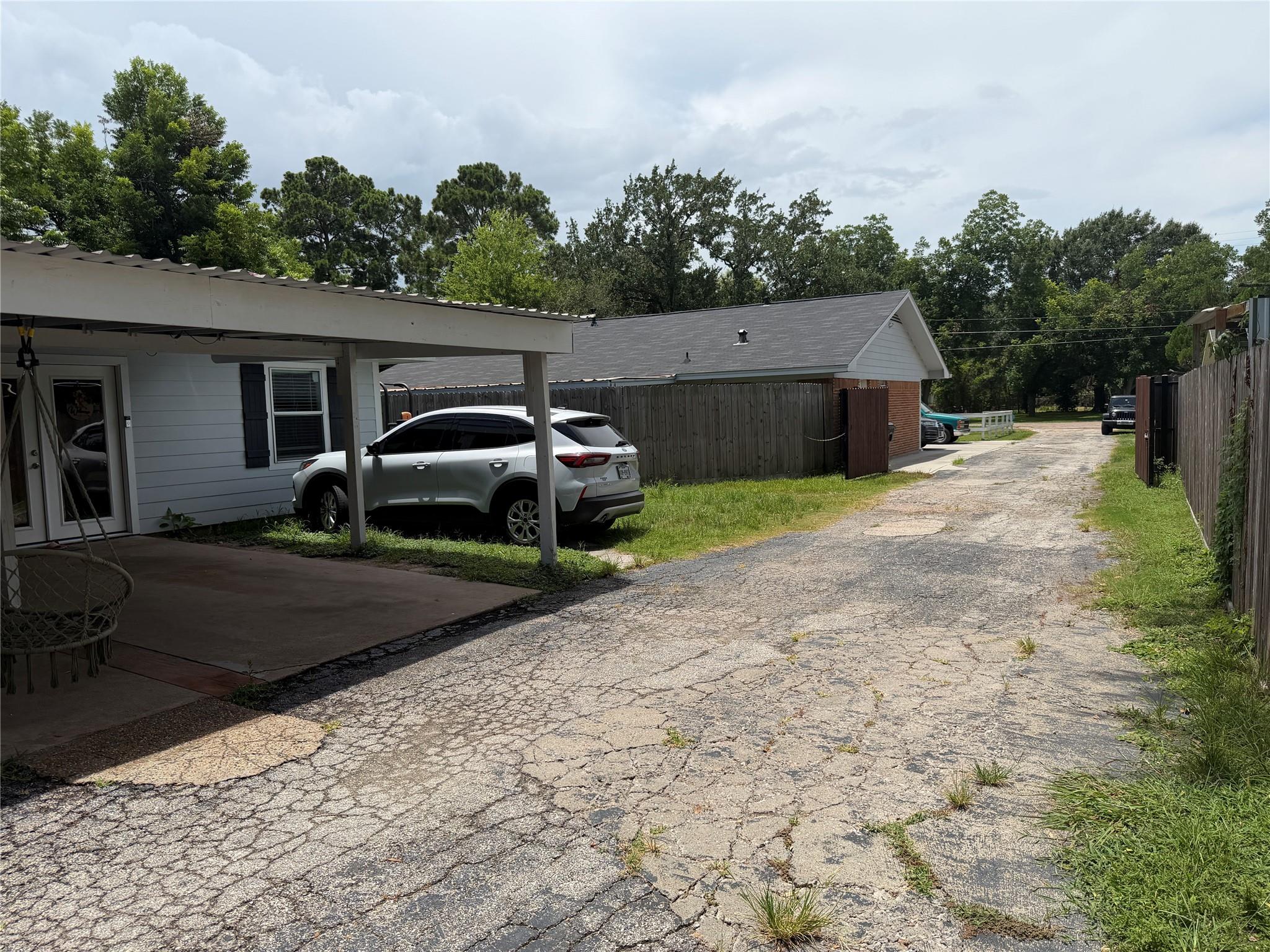 9727 Radio Street