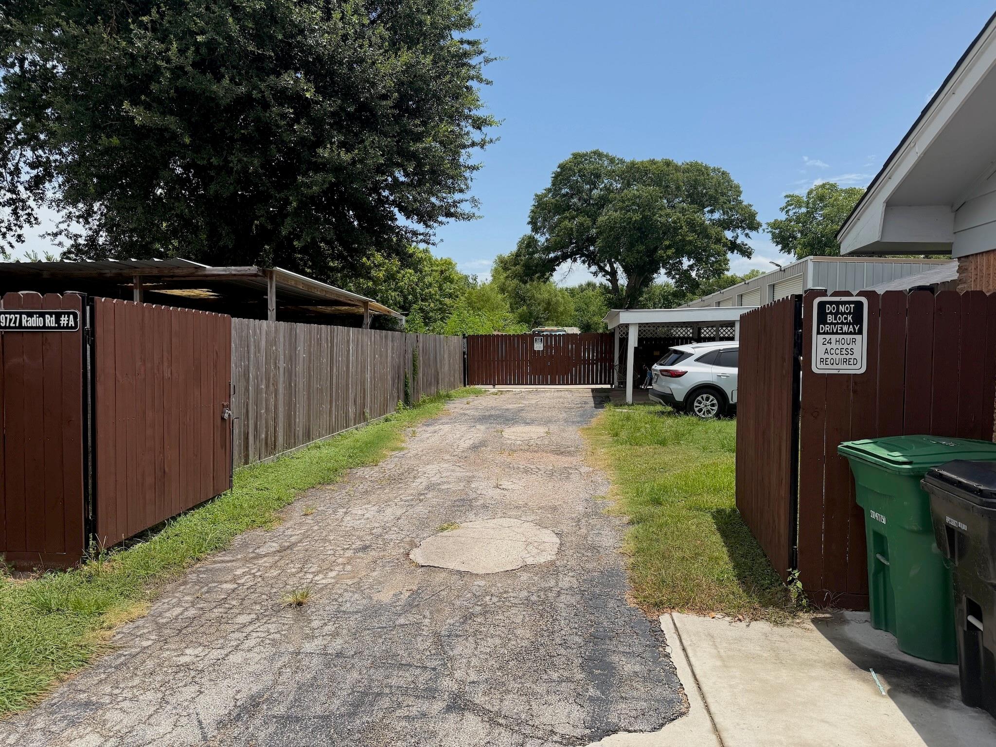 9727 Radio Street