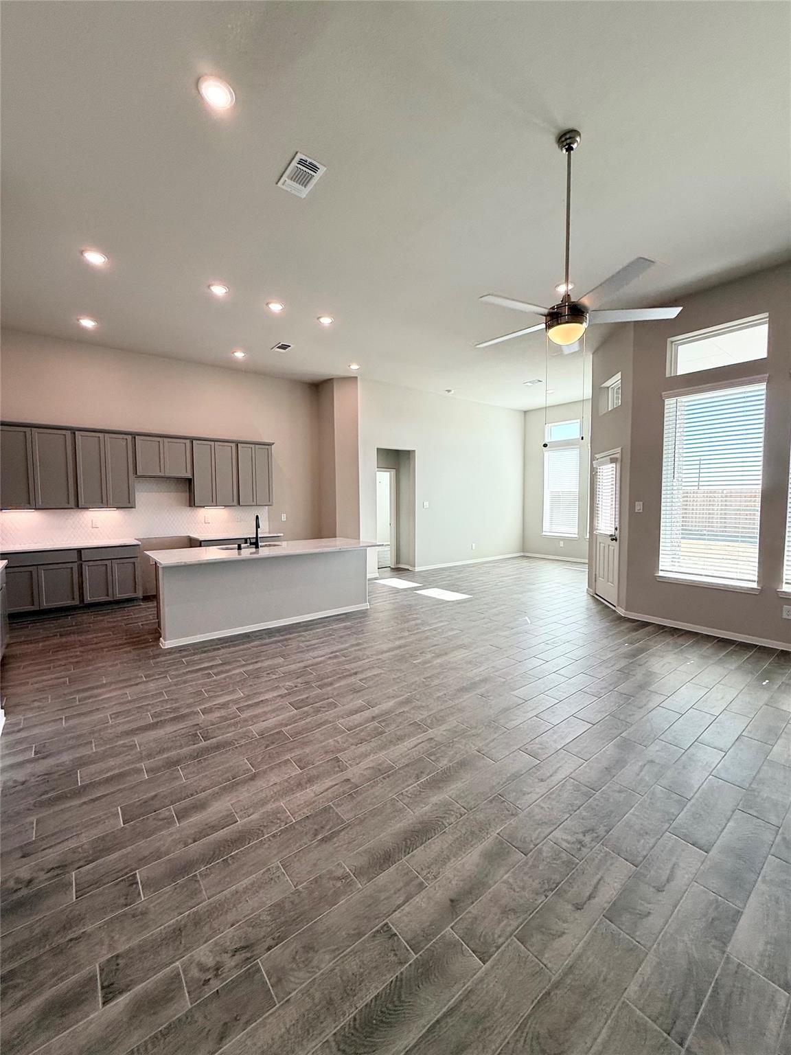 13627 Lago Vista Drive