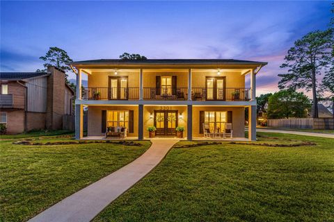 Photo of 3301 Winter Lane, Baytown, TX 77521 (MLS # 56651445)