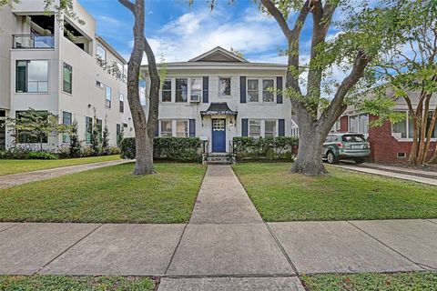 1517 Bonnie Brae Street Houston TX 77006