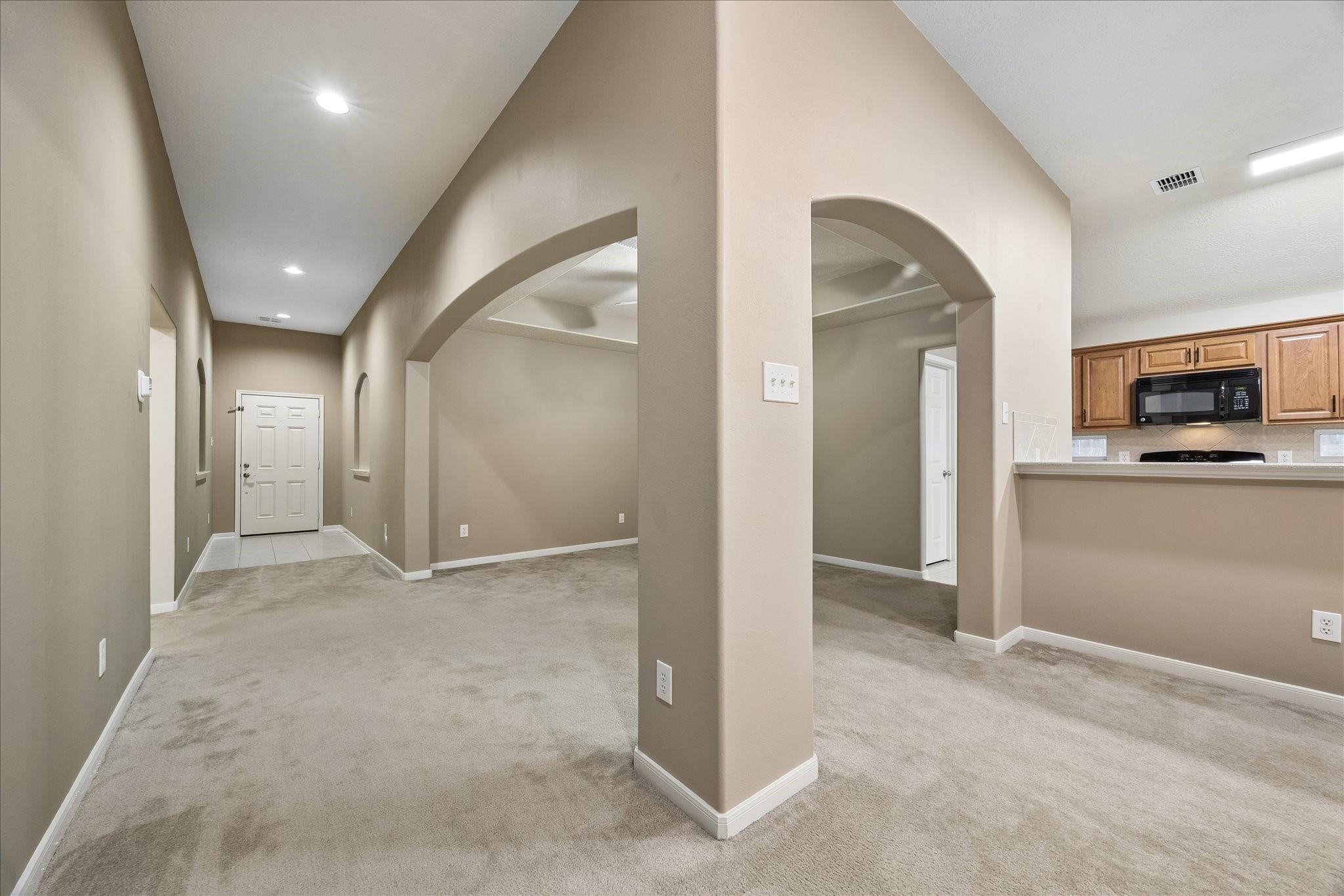 2613 Los Alamos Circle