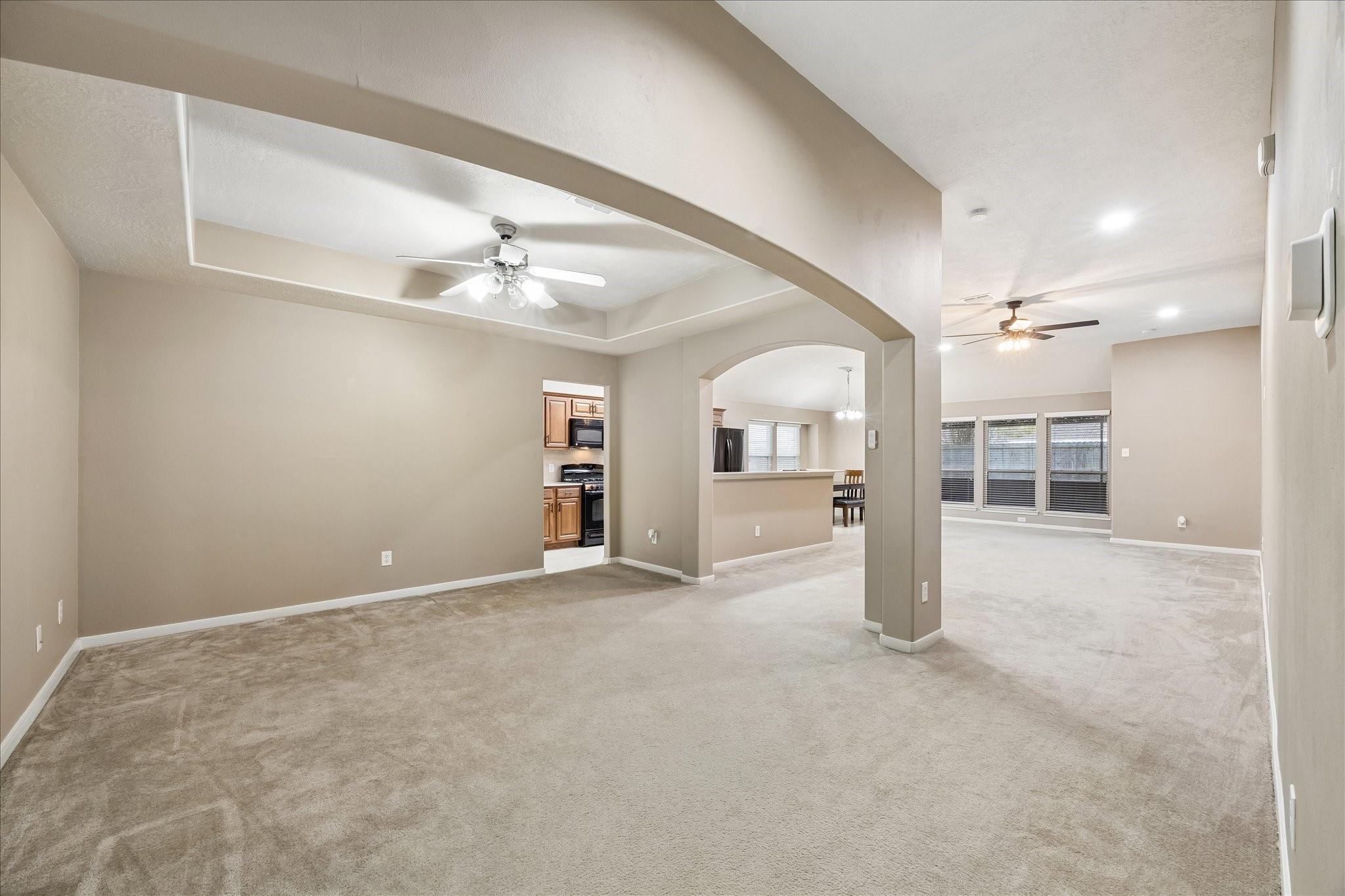 2613 Los Alamos Circle