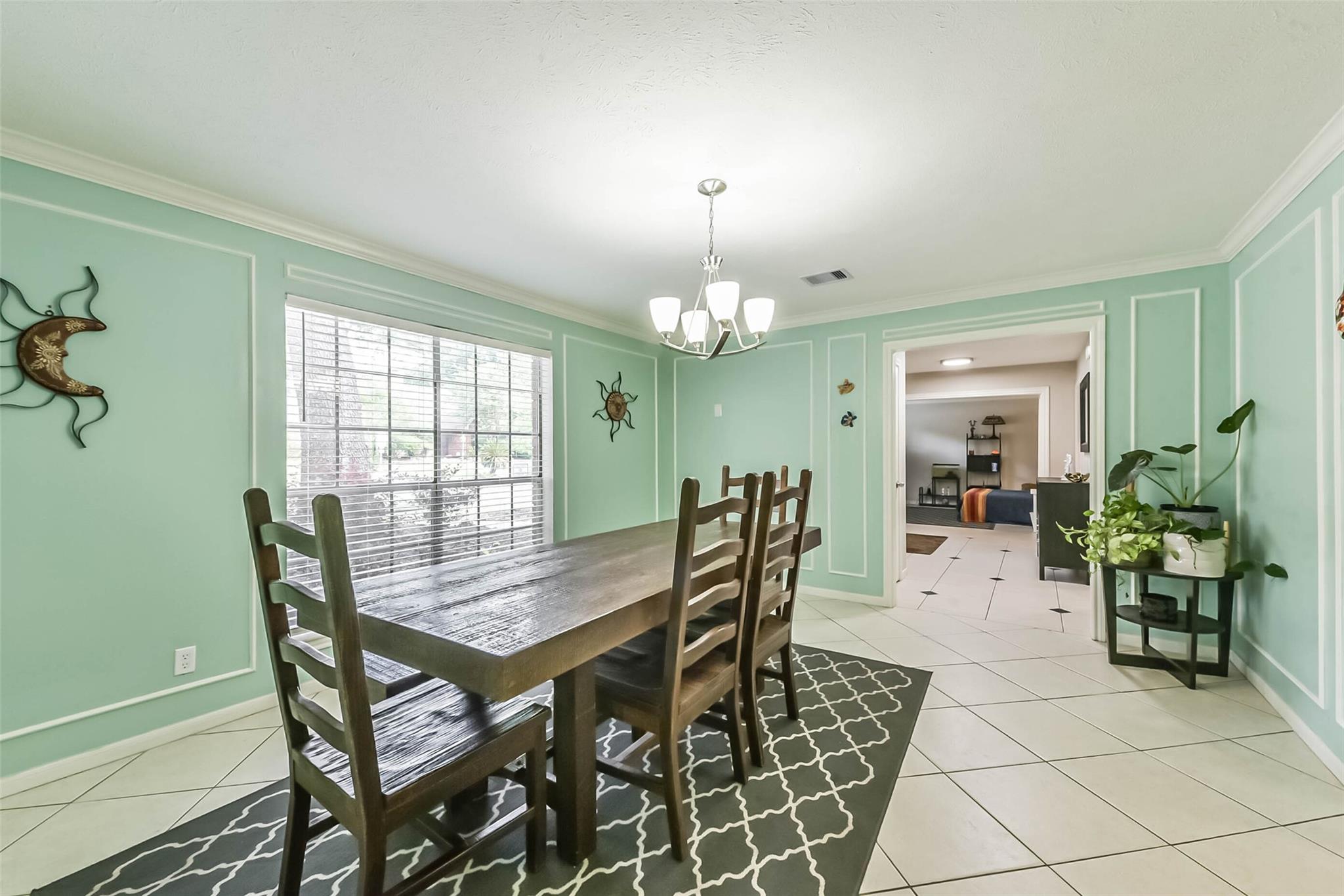 3319 Woodland View Drive