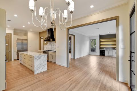 74 Briar Hollow Lane Houston TX 77027