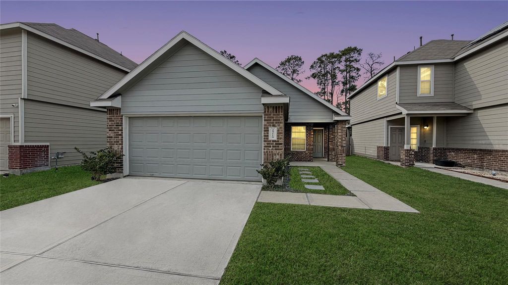 Photo of 25118 Falcon Castle Lane, Porter, TX 77365 (MLS # 85600735)