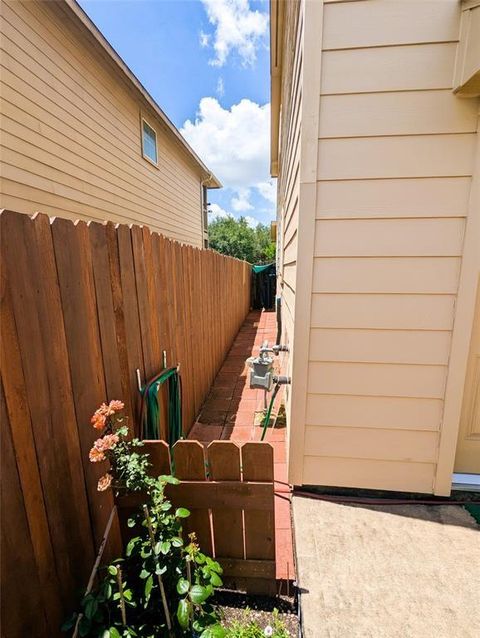 Tiny photo for 7206 Sunburst Meadow Drive, Houston, TX 77083 (MLS # 50024487)