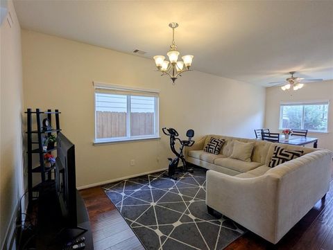 Tiny photo for 7206 Sunburst Meadow Drive, Houston, TX 77083 (MLS # 50024487)