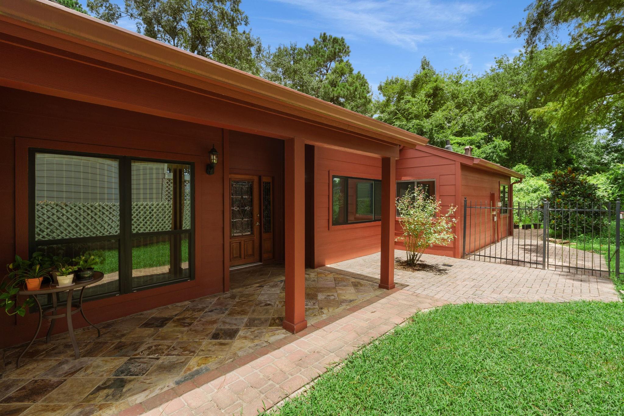 2 N Timber Top Dr