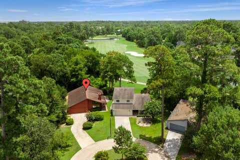 Photo of 2 N Timber Top Dr DR, The Woodlands, TX 77380 (MLS # 42663530)