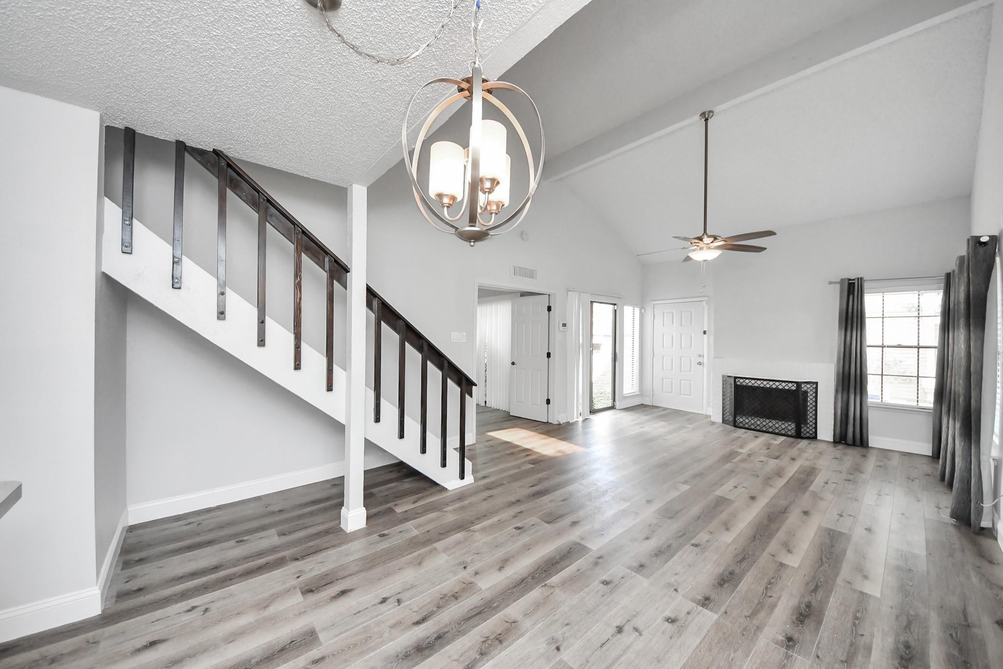 11917 Bob White Drive 14-879