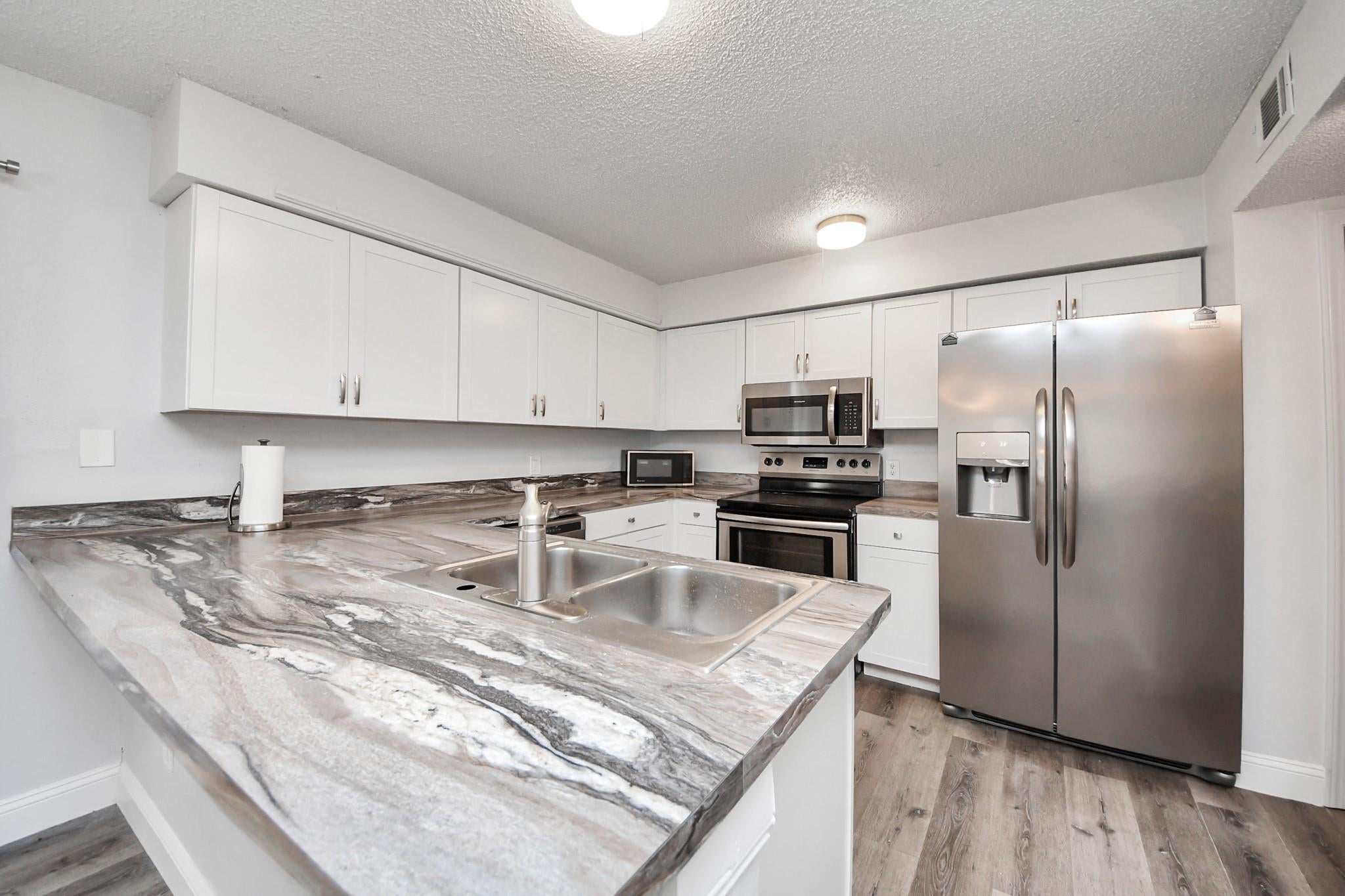 11917 Bob White Drive 14-879