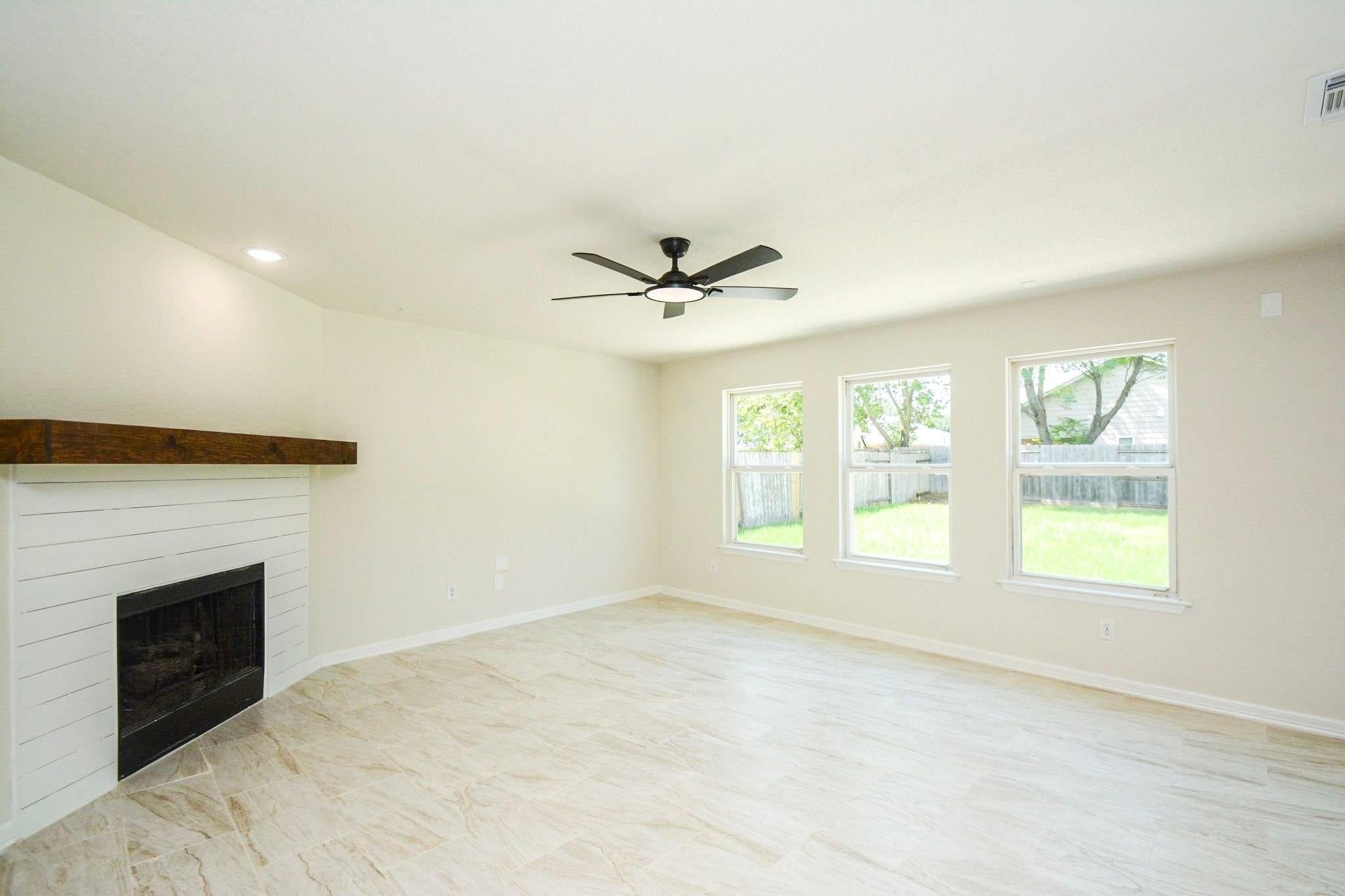 21122 Amber Crossing Drive