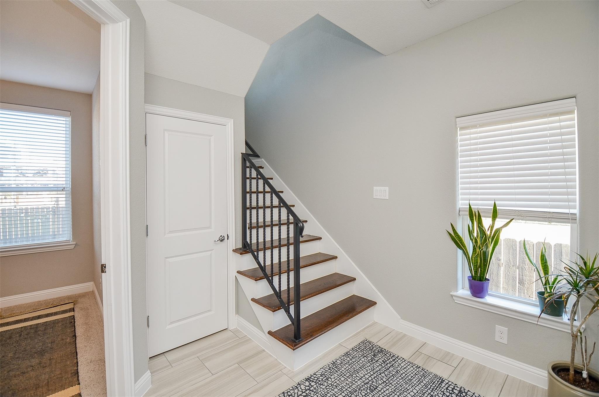 1223 W 19th Street A