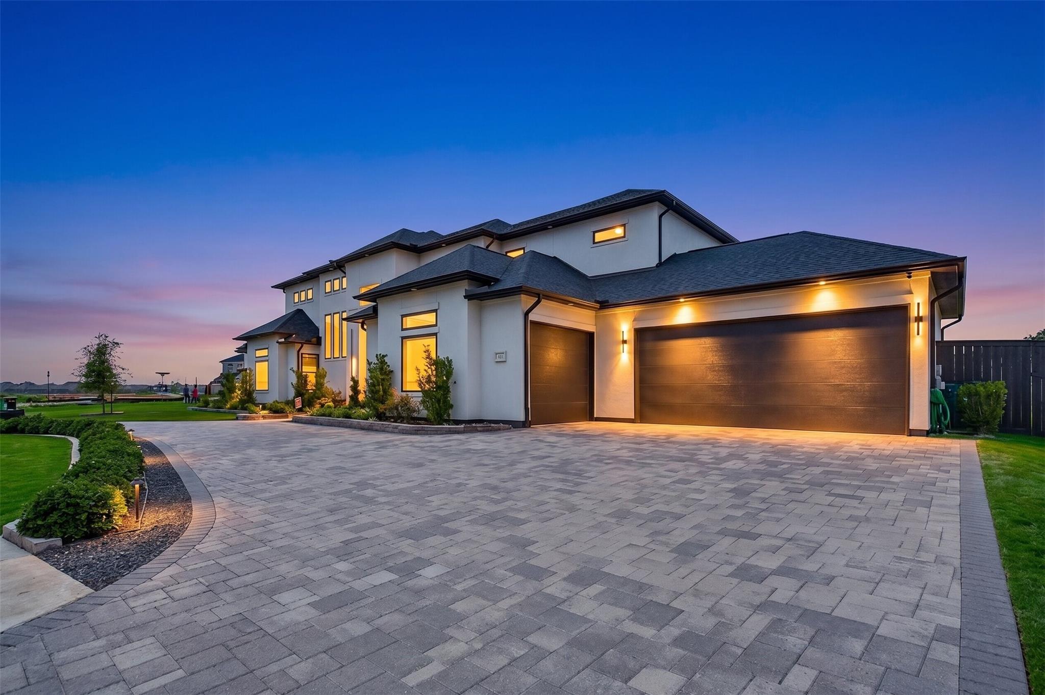 512 Basil Leaf Lane