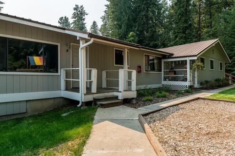 Photo of 238 Sherman St, Other, ID 83856 (MLS # 42712352)