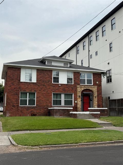 Photo of 5106 Jackson Street #1, Houston, TX 77004 (MLS # 17090550)